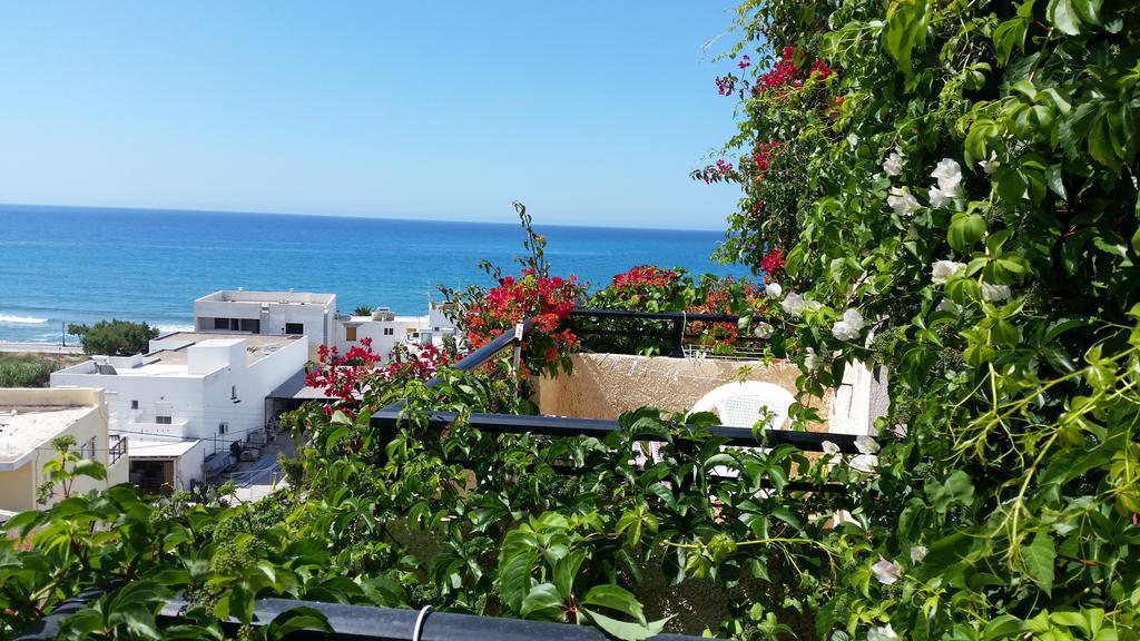 Niki Apartments Makrýgialos Cameră foto